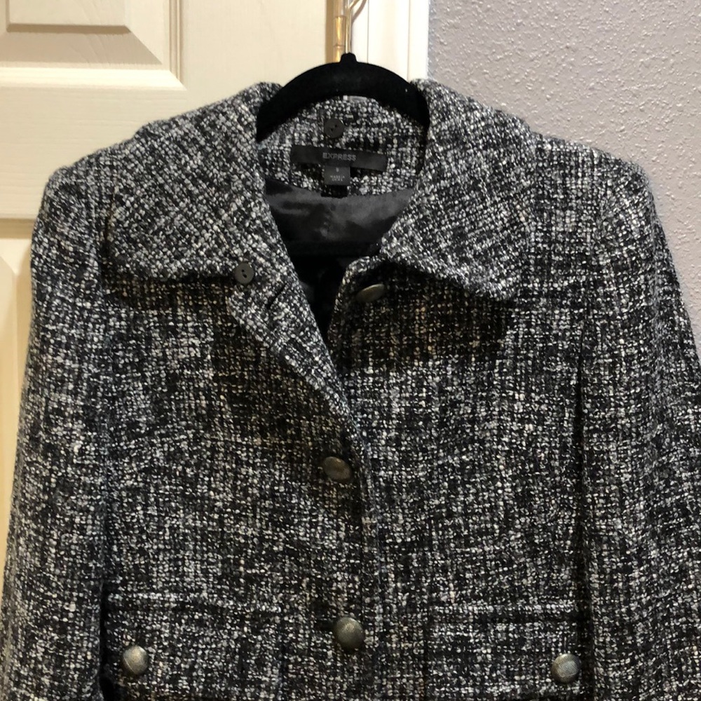 Express Coat - Picture 2 of 4
